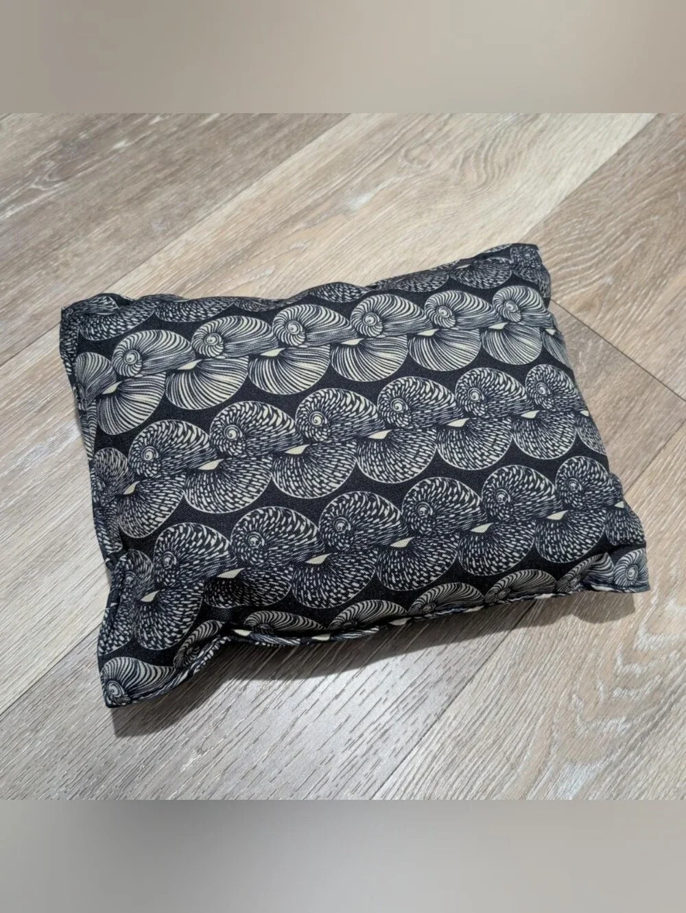 Manaola Kinolau Home Collection Hawaii Seashell Rectangle decorative pillow